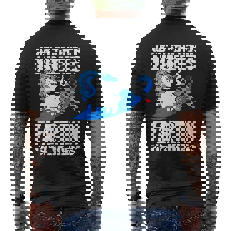 ジャスト・ファイティン・ダイアベティス＆ファーティン・スパークルズ 1型糖尿病 メンズTシャツ バックプリント