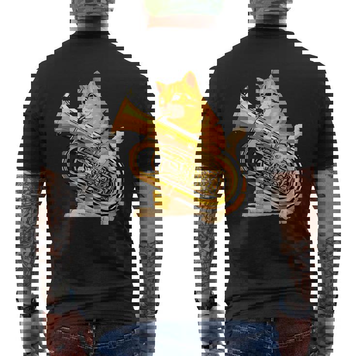 チューバを弾く面白い猫ギフト かわいい子猫ミュージシャンファン メンズTシャツ バックプリント