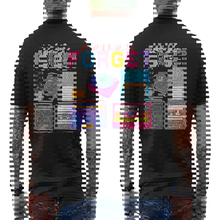 ネバーフォーゲット カセットテープ フロッピーディスク オールドスクール レトロ メンズTシャツ バックプリント