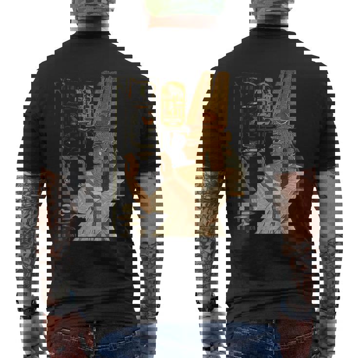 ネフェルタリ女王 古いエジプトファラオ家族 誕生日 クリスマスギフト メンズTシャツ バックプリント