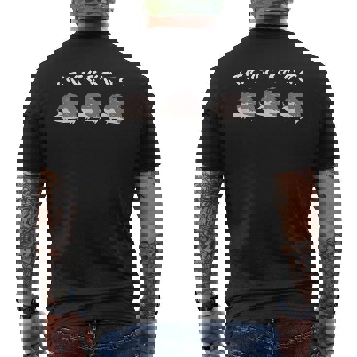 ハリネズミ てくてく ハリネズミ好き ハリネズミの飼い主 おもしろ 可愛い ハリネズミ メンズTシャツ バックプリント