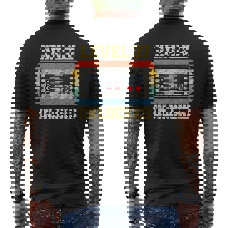 レベル 37 アンロック 37歳 ギフト 面白い ゲーマー 37歳の誕生日 メンズTシャツ バックプリント
