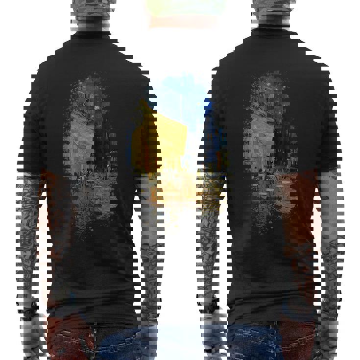 ヴィンセント・ヴァン・ゴッホ作 夜のカフェテラス メンズTシャツ バックプリント