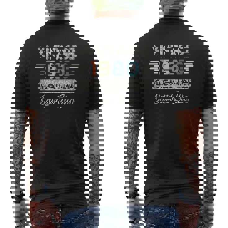 ヴィンテージ1980限定版 46歳の誕生日 メンズTシャツ バックプリント