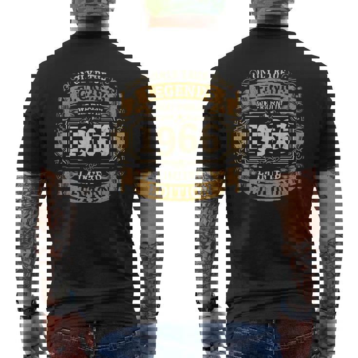 伝説は1966年にヴィンテージ60歳の誕生日に生まれました60歳 メンズTシャツ バックプリント
