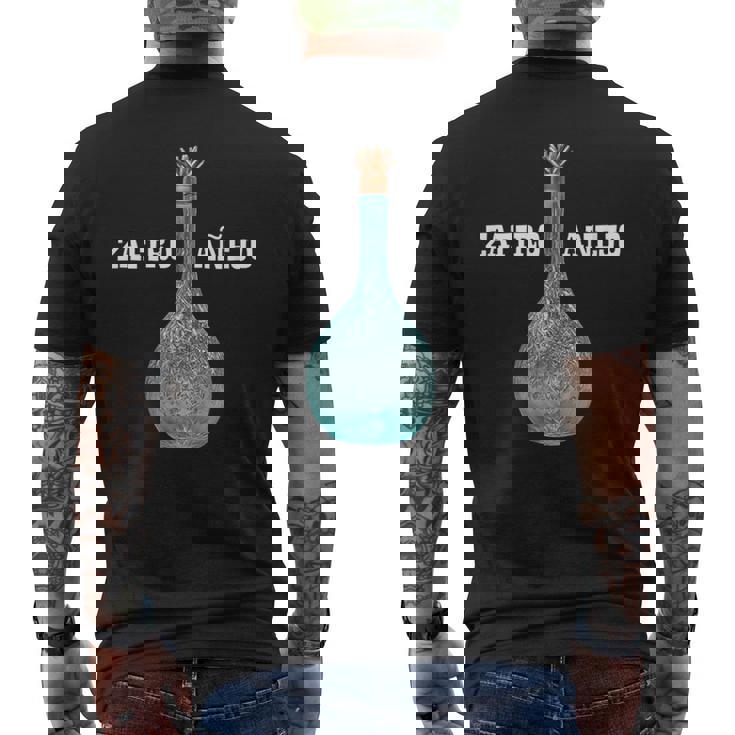 古くなったサファイア テキーラ 一口飲料 ヴィンテージドリンク製品 メンズTシャツ バックプリント