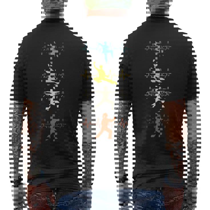 太極拳 マーシャルアート シャドウボクシング ハートビート メンズTシャツ バックプリント