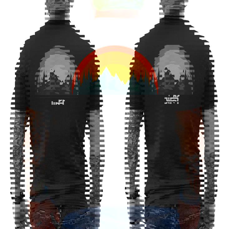 日没のジュラ山脈とハイマートカントン メンズTシャツ バックプリント