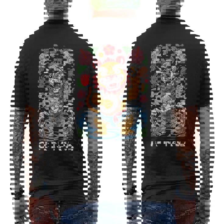 沖縄シーサーガーディアンライオン日本民俗土産デザイン メンズTシャツ バックプリント