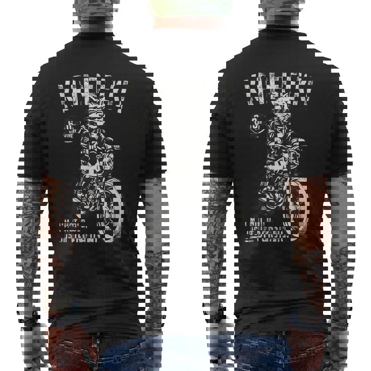 還暦祝い バイク好き 猫好き 父 男性 クラシックバイク 60歳 I'm Not Old Just Upgrading メンズTシャツ バックプリント