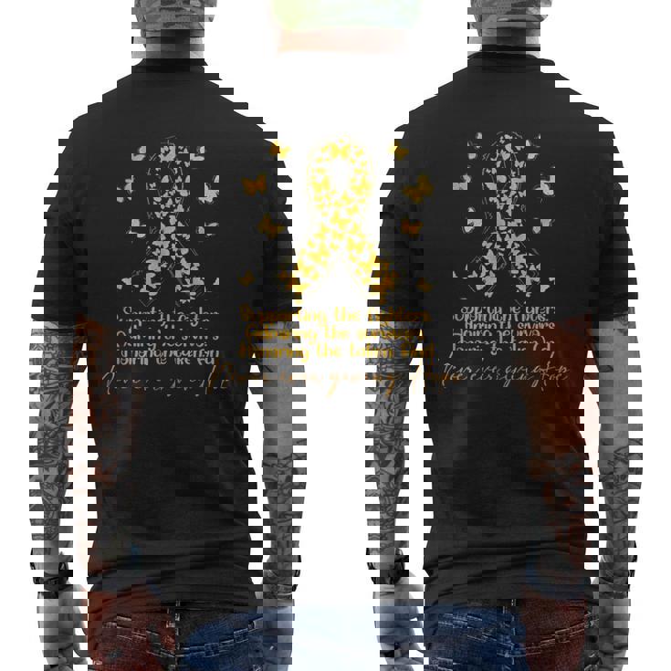 闘士と生存者の小児がん啓発をサポート メンズTシャツ バックプリント