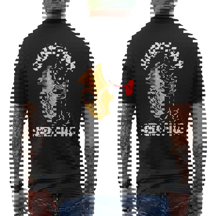 面白いチューバプレーヤー メンズTシャツ バックプリント