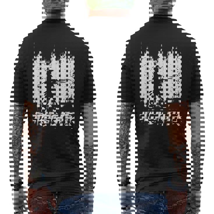 面白い消防士消防チーム消防団 メンズTシャツ バックプリント