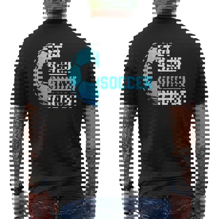 食べる、寝る、サッカーを繰り返す、面白いスポーツ、サッカー愛好家 メンズTシャツ バックプリント