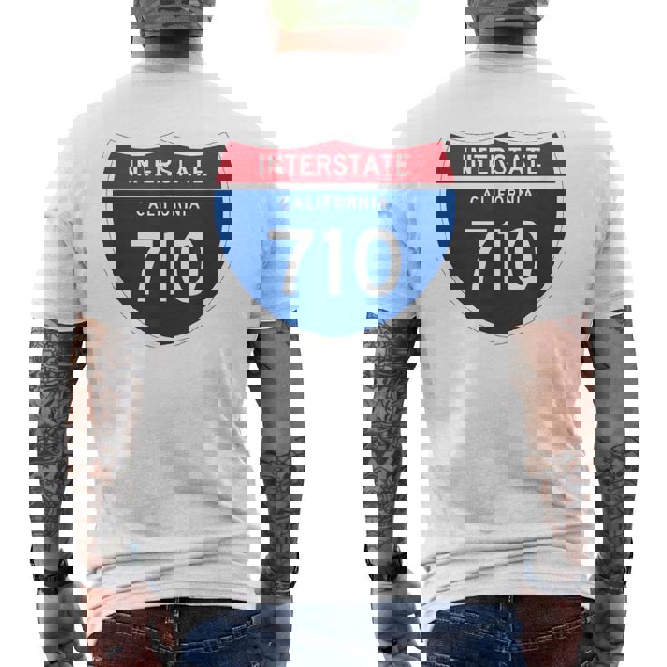 Interstate 710 California メンズTシャツ バックプリント