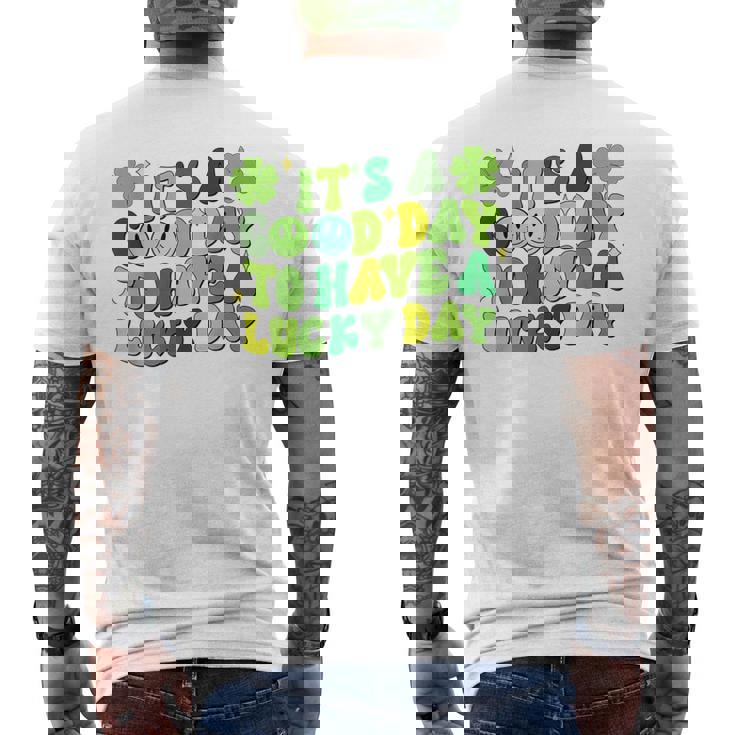 It's A Good Day To Have Luckyt Patrick Day シャムロック アイリッシュ メンズTシャツ バックプリント