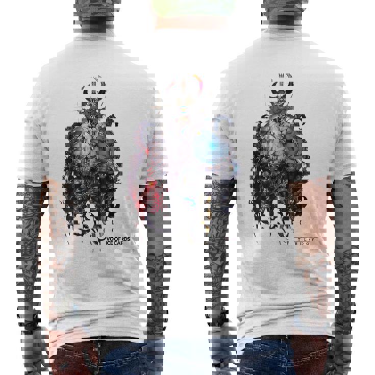 『Voice Of Cards できそこないの巫女』精霊ノ王 メンズTシャツ バックプリント