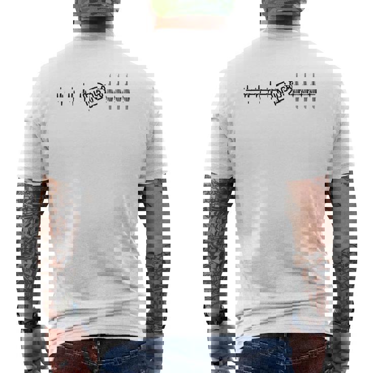 亜酸化窒素nosの前後のファニーマイハートレート メンズTシャツ バックプリント