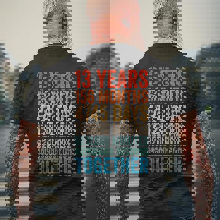 13年目の記念日 彼 彼女 カップル 13回目の結婚 メンズTシャツ バックプリント 高齢者への贈り物