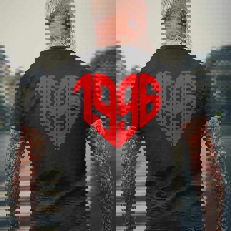 1996年ハート型ヴィンテージ 1996年ハート型愛 30歳の誕生日に メンズTシャツ バックプリント 高齢者への贈り物