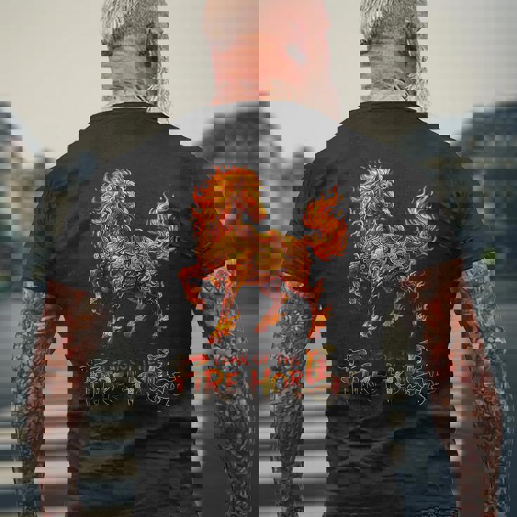 2026 年旧正月 午年 2026 年の干支の伝説 メンズTシャツ バックプリント 高齢者への贈り物