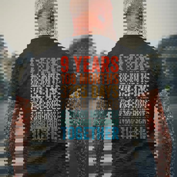 9年目の記念日 彼 彼女 カップル 9回目の結婚 メンズTシャツ バックプリント 高齢者への贈り物