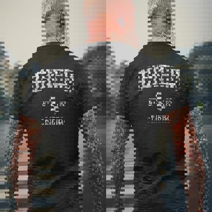 Berkeley California Ca ヴィンテージ アスレチック スポーツデザイン メンズTシャツ バックプリント 高齢者への贈り物