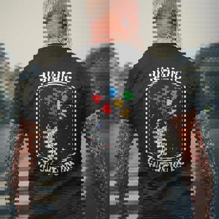 Building Connection Astronaut Autism メンズTシャツ バックプリント 高齢者への贈り物