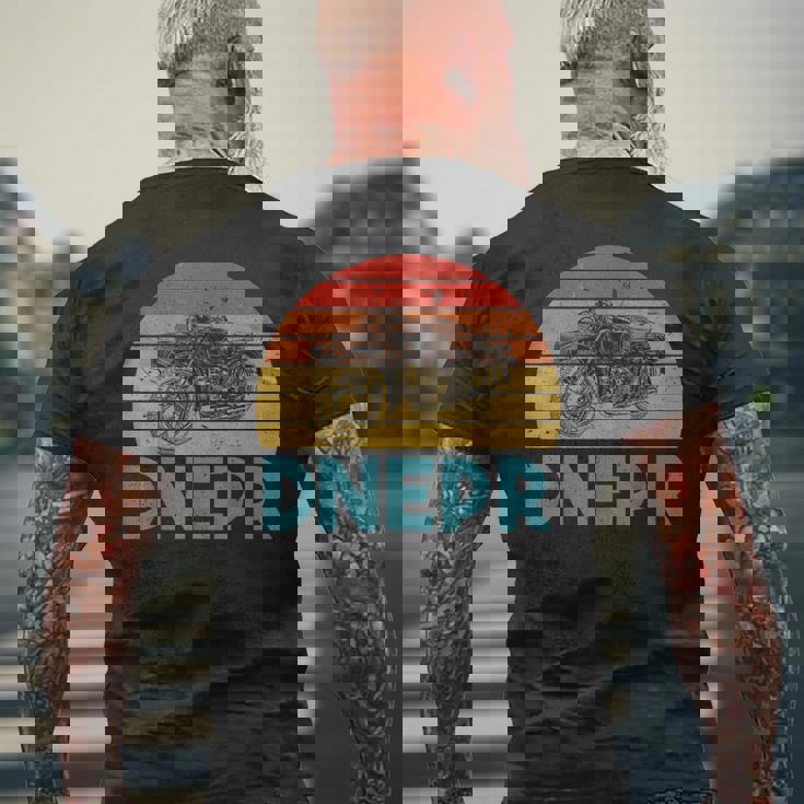 Dnepr Dnepr Camionowjetintage Moto 650 Cm3 T-shirt imprimé au dos Cadeaux pour les vieillards