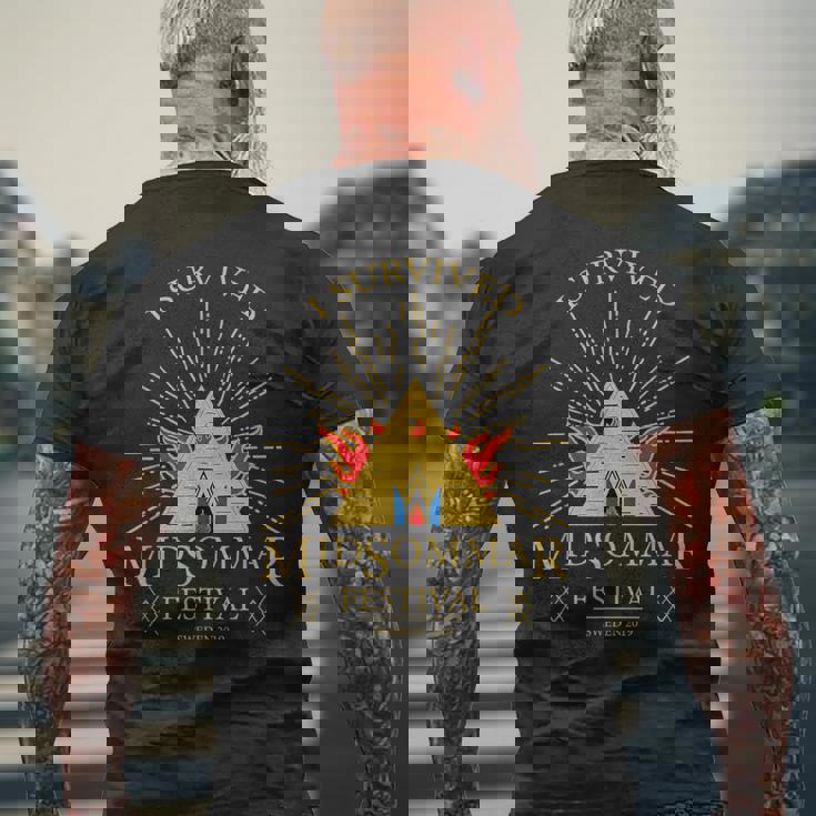 Midsommar Festival メンズTシャツ バックプリント 高齢者への贈り物