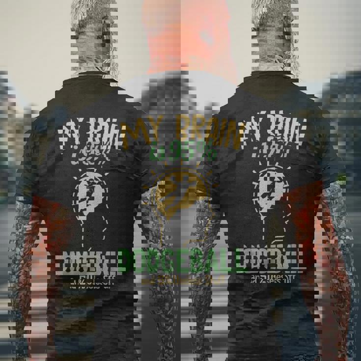 My Brain Is 95 ドッジボール プリズンボール チームゲーム ドッジボール メンズTシャツ バックプリント 高齢者への贈り物