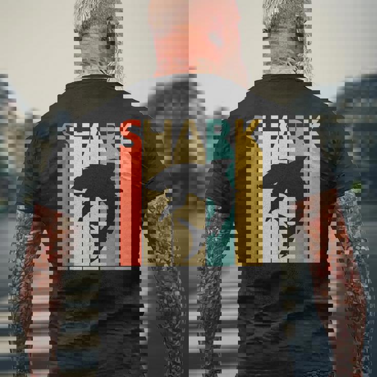 Shark サメ 動物 メンズTシャツ バックプリント 高齢者への贈り物