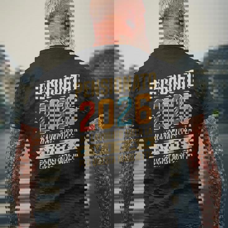 Uomo Pensione Regalo Papà Collega Divertente Pensionato 2026 T-shirt da uomo con stampa posteriore Regalos para ancianos