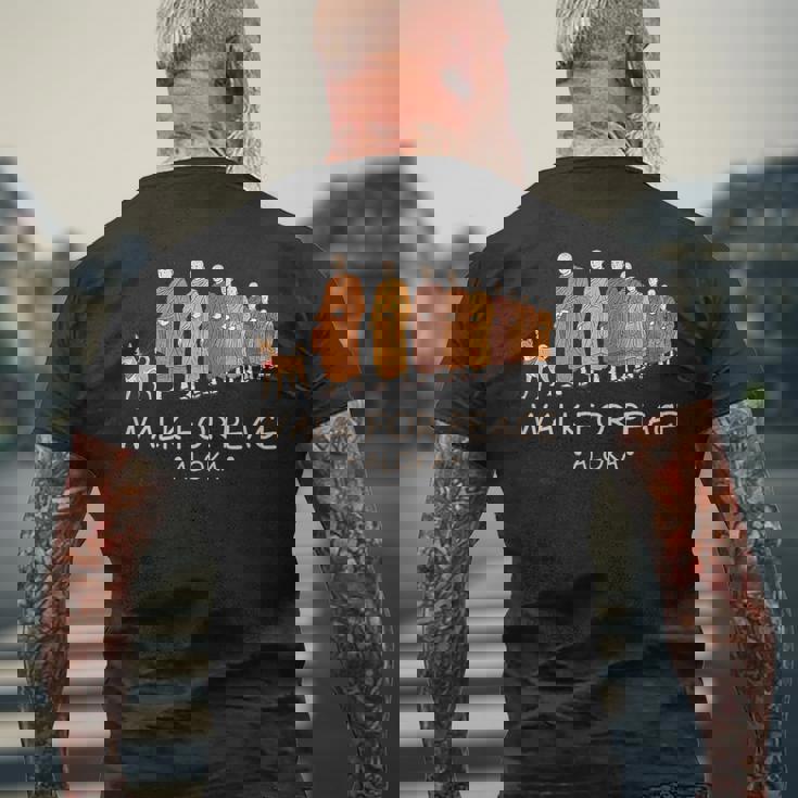 Walk For Peace Monks With Aloka Dog メンズTシャツ バックプリント 高齢者への贈り物