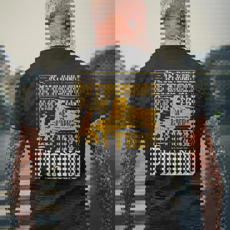 Yes I Do Have A Retirement Plan I Plan The Piano メンズTシャツ バックプリント 高齢者への贈り物