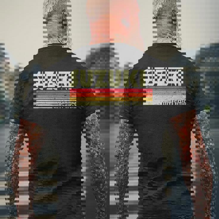 【 鈴木 すずき スズキ 】名字 家族お揃い ギャグ ネタ ウケ狙い 贈り物 ギフト 面白い おもしろ メンズTシャツ バックプリント 高齢者への贈り物