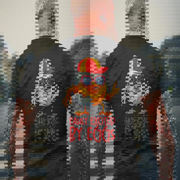 おもしろエッグが簡単に興奮するエッグ。 メンズTシャツ バックプリント 高齢者への贈り物