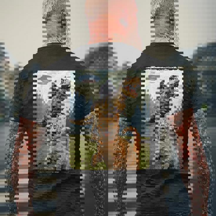 おもしろ猫 ゴリラ 恐竜 Ufo ミーム 不条理なユーモアシーン メンズTシャツ バックプリント 高齢者への贈り物