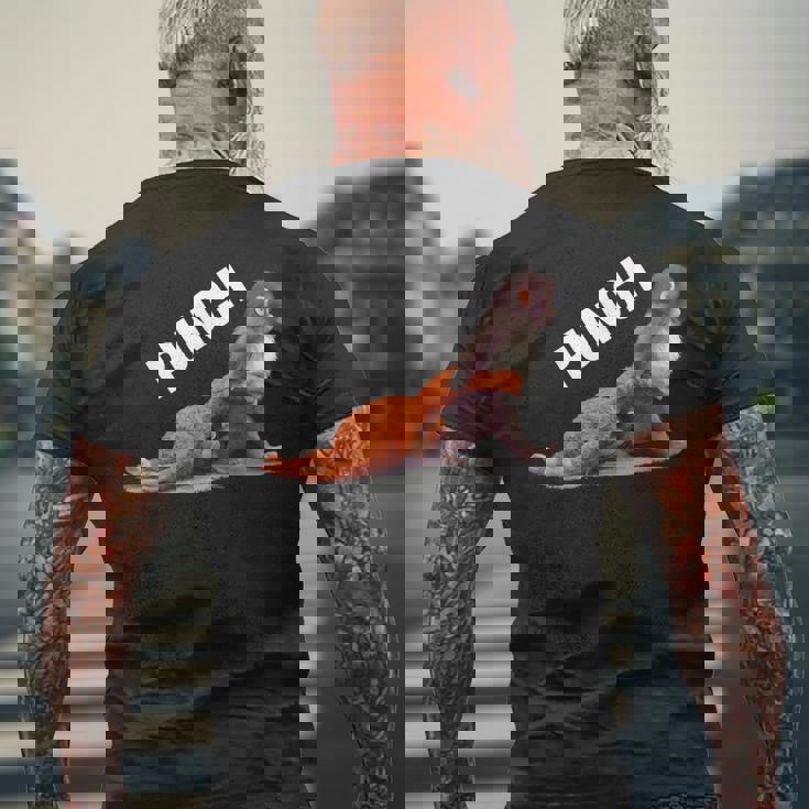 かわいい赤ちゃん猿の名前付きパンチシャツパンチモンキーサポーター メンズTシャツ バックプリント 高齢者への贈り物