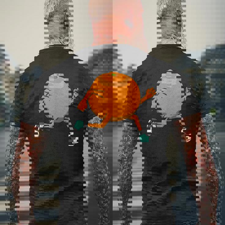 アイロニック・オレンジ・ランニング・マラソン・ホビーランナー メンズTシャツ バックプリント 高齢者への贈り物