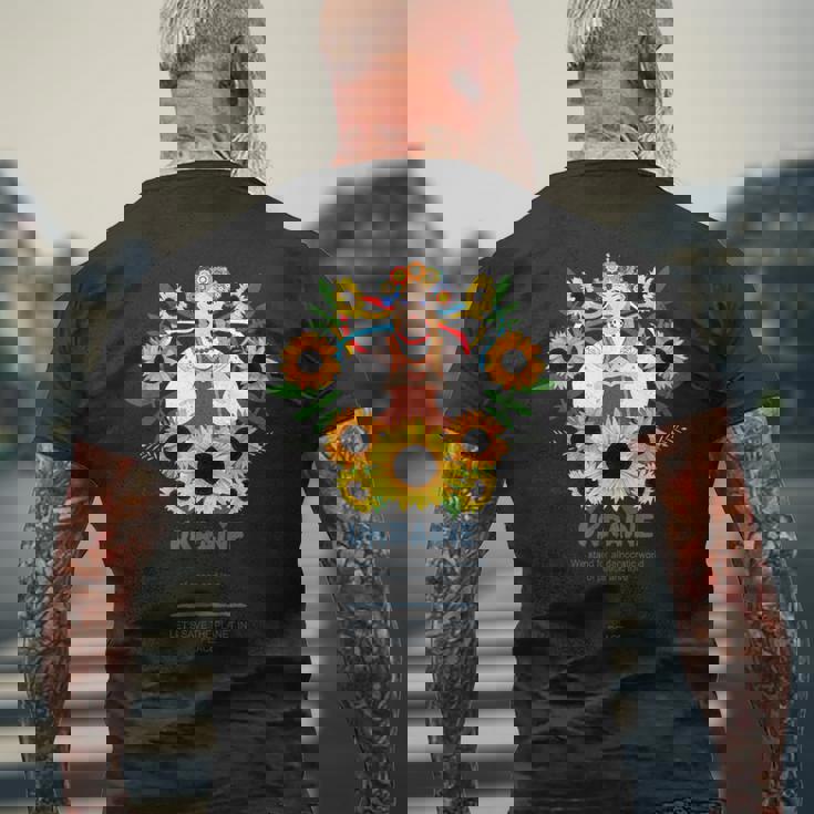 ウクライナガール、ウクライナを支援 メンズTシャツ バックプリント 高齢者への贈り物