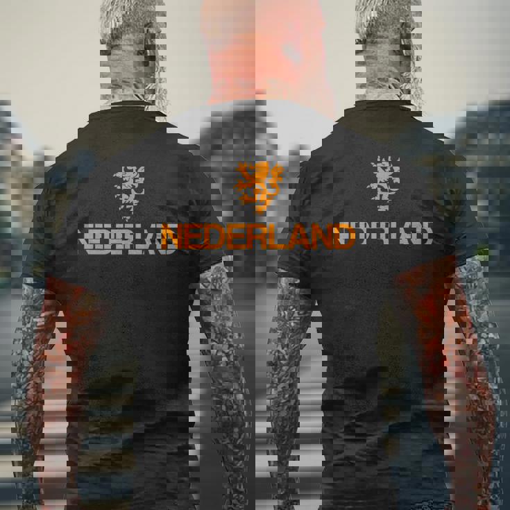 オランダエンブレムライオンオランダ メンズTシャツ バックプリント 高齢者への贈り物