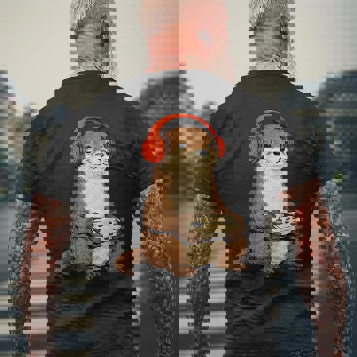 カワイイ カワウソ ゲーム アニメ レトロ 日本の芸術作品 ゲーマー 面白い メンズTシャツ バックプリント 高齢者への贈り物