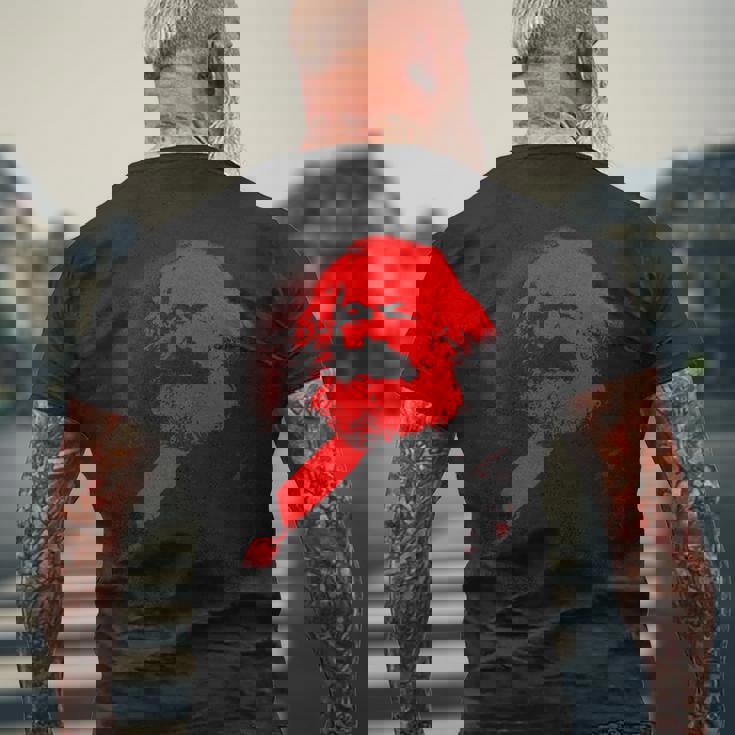 カール・マルクス哲学者哲学共産主義者 メンズTシャツ バックプリント 高齢者への贈り物