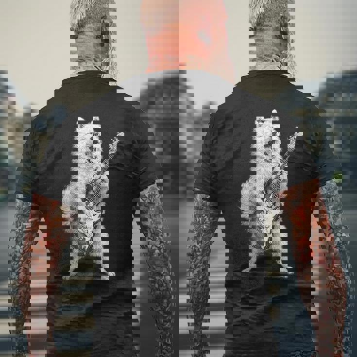 サモエド ギターを弾く ロックミュージック 犬好き メンズTシャツ バックプリント 高齢者への贈り物