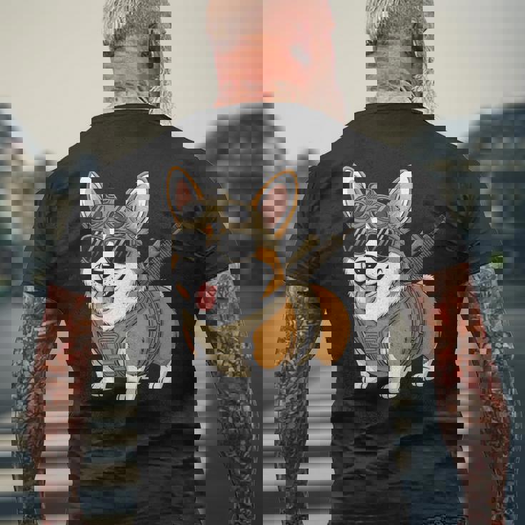 タクティカル コーギー 犬種 戦士 動物 しゃれ ミーム メンズTシャツ バックプリント 高齢者への贈り物