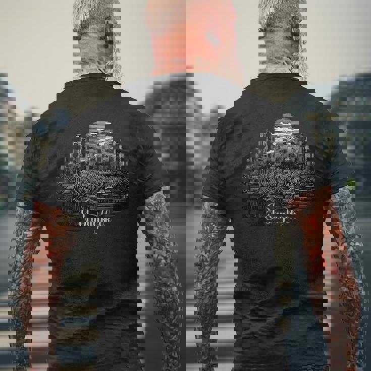 バンコク タイ タイ 旅行 バンコク メンズTシャツ バックプリント 高齢者への贈り物