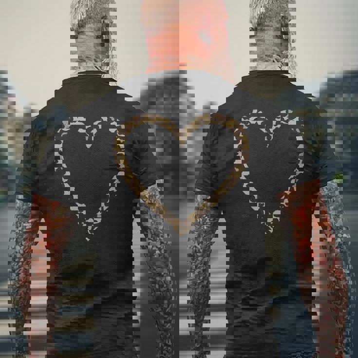 ヒョウ柄のハート メンズTシャツ バックプリント 高齢者への贈り物