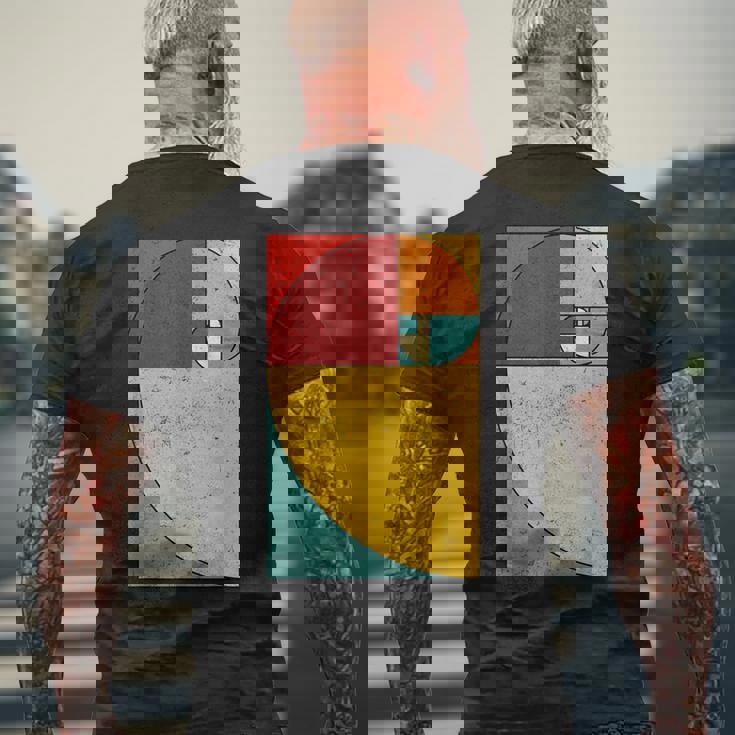 フィボナッチスパイラル幾何学アート メンズTシャツ バックプリント 高齢者への贈り物