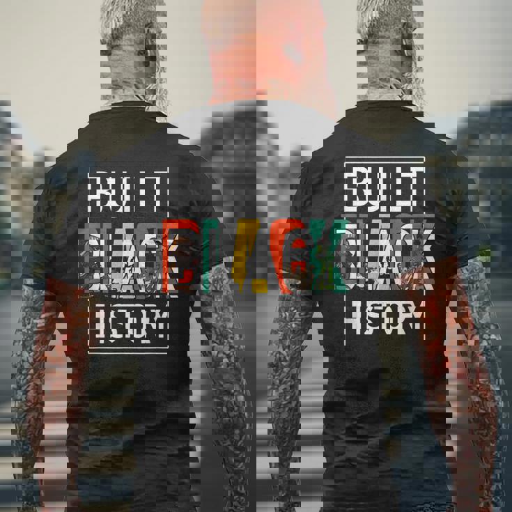 ブラックヒストリーのブラックヒストリー月間 メンズTシャツ バックプリント 高齢者への贈り物